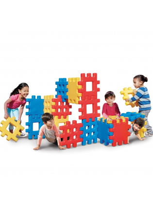https://truimg.toysrus.com/product/images/little-tikes-classic-big-waffle-block-set-18-pieces--FD8AA178.zoom.jpg