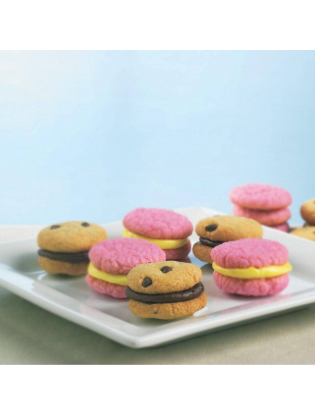 https://truimg.toysrus.com/product/images/easy-bake-ultimate-oven-chocolate-chip-pink-sugar-cookies-refill-pack--466AECBC.pt01.zoom.jpg