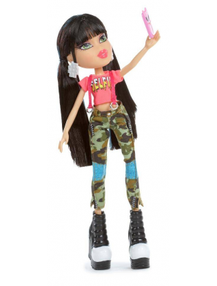 https://truimg.toysrus.com/product/images/bratz(r)-selfie-stick-with-doll-jade--3DB86C11.pt01.zoom.jpg