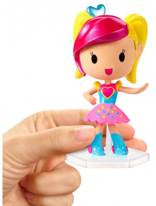 https://truimg.toysrus.com/product/images/barbie-video-game-hero-junior-barbie-doll--CC96C8D9.pt01.zoom.jpg