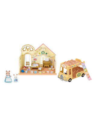 https://truimg.toysrus.com/product/images/calico-critters-forest-nursery-gift-set--BA904A39.zoom.jpg