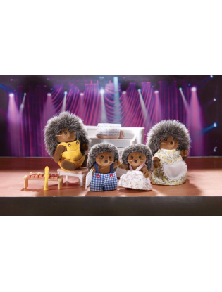https://truimg.toysrus.com/product/images/calico-critters-pickleweeds-hedgehog-family--2943334E.zoom.jpg