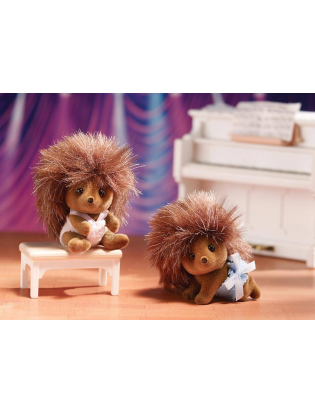 https://truimg.toysrus.com/product/images/calico-critters-pickleweeds-hedgehog-twins--8959DF0F.zoom.jpg