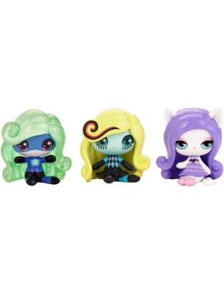 https://truimg.toysrus.com/product/images/monster-high-minis-circus-ghouls-lagoona-blue-power-ghouls-twyla-&-sleepove--CB22378A.zoom.jpg
