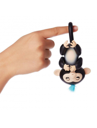 wowwee-fingerlings-finn-interactive-baby-monkey-toy-black--7698E7EB.pt04.zoom.jpg
