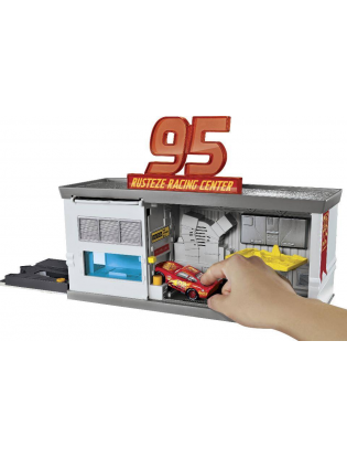 https://truimg.toysrus.com/product/images/disney-pixar-cars-dinoco-garage-transformation-playset--D67A3082.pt01.zoom.jpg