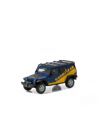 https://truimg.toysrus.com/product/images/greenlight-collectibles-1:43-2016-jeep-wrangler-unlimited-goodyear-with-roo--39322185.zoom.jpg