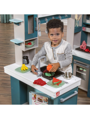 Step 2 walk in play kitchen online