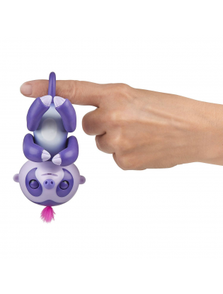 https://truimg.toysrus.com/product/images/wowwee-fingerlings-interactive-baby-sloth-toy-marge--58DCEBF9.pt01.zoom.jpg