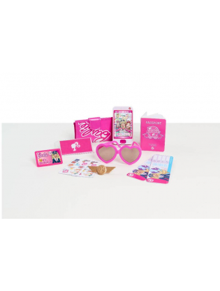 https://truimg.toysrus.com/product/images/barbie-pink-passport-travel-tote-set--7CF17DF9.pt01.zoom.jpg