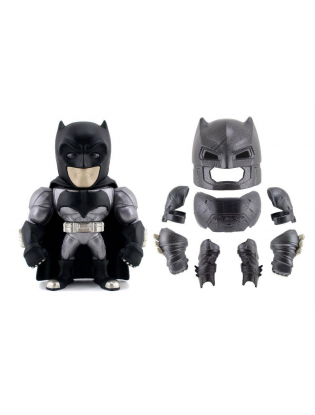 https://truimg.toysrus.com/product/images/jada-toys-dc-comics-metals-diecast-batman-v-superman-4-inch-figure-armored---2420AEF6.zoom.jpg