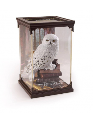 https://truimg.toysrus.com/product/images/harry-potter-magical-creatures-hedwig--E805CFE9.pt01.zoom.jpg