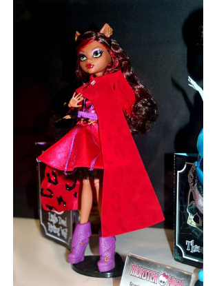 monster_high_scarily_ever_after_clawdeen.jpg