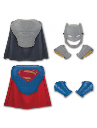 https://truimg.toysrus.com/product/images/batman-v-superman-super-hero-showdown-combat-set--1CB77ADF.zoom.jpg