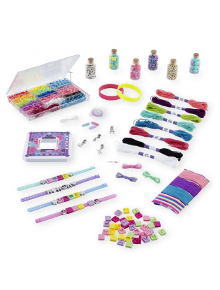 https://truimg.toysrus.com/product/images/totally-me!-ultimate-friendship-collection-craft-kit-over-3000-pieces--01EB3CBA.pt01.zoom.jpg