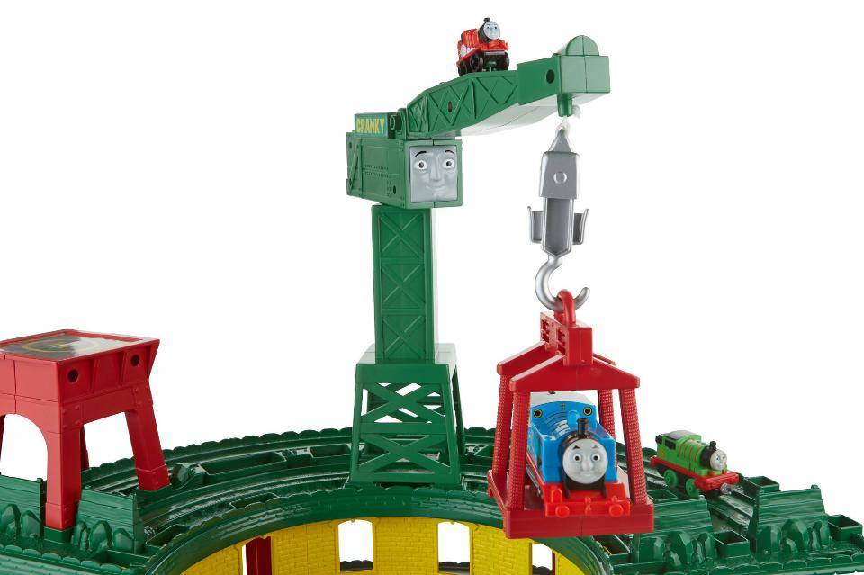 fisher price thomas and friends super station