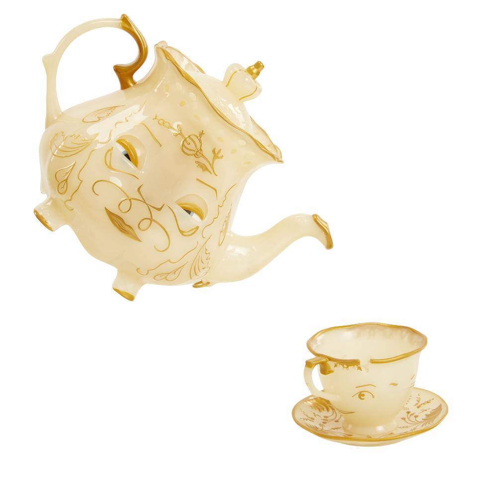 Disney Beauty and the Beast Enchanted Objects Tea Set Играландия