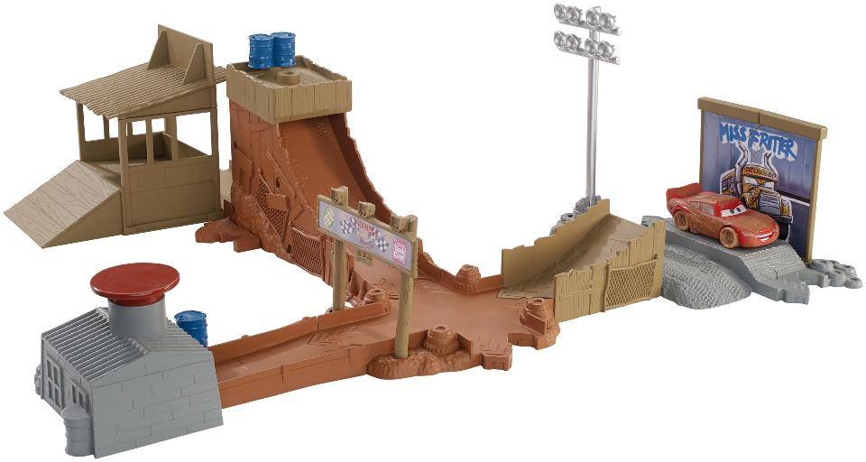 cars thunder hollow playset