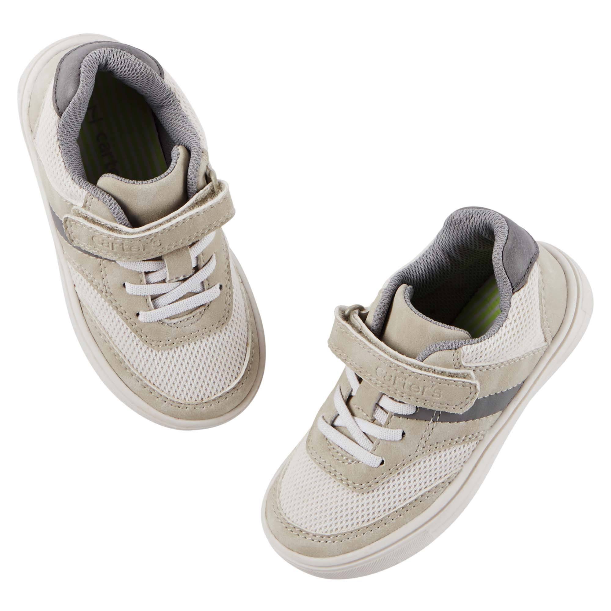 Little deals boys sneakers