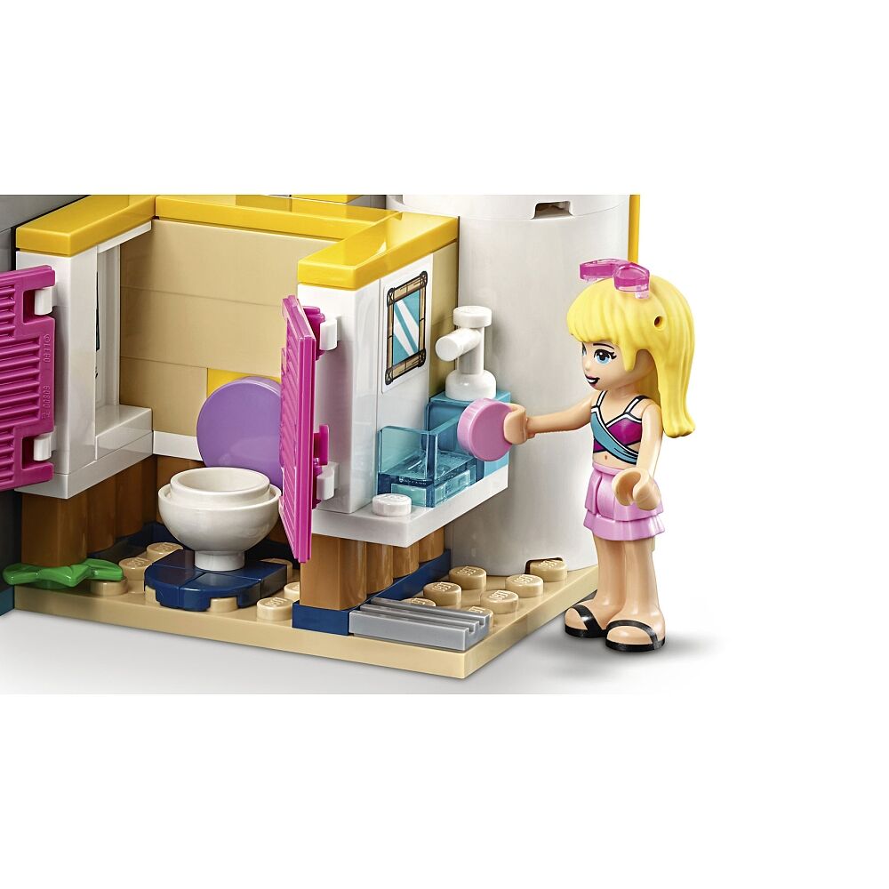 LEGO Friends Andrea s Pool Party 41374