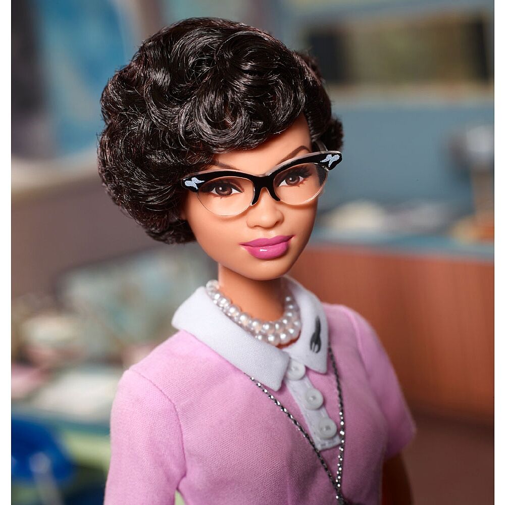 Barbie - Inspiring Women Series Katherine Johnson Doll - English