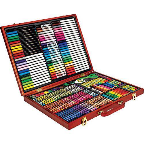 Оригинал Crayola 200-Piece Masterworks Art Case. 