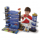Fast Lane Multi-Level Parking Garage Playset (Colors May Vary)