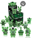Funko Five Nights at Freddy's 2.5 inch Glow Mini FigureBlind Pack - 1 Piece (Colors/Styles May Vary)