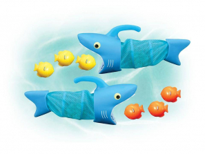 Melissa & Doug Sunny Patch Spark Shark Fish Hunt Pool Game With 2 Nets and 6 Fish to Catch