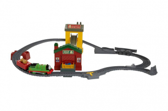 Fisher-Price Thomas & Friends TrackMaster Motorized Railway Sort and Switch Delivery Playset