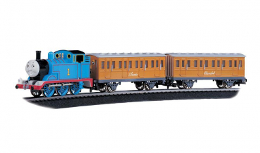Bachmann Trains Thomas the Tank Engine with Annie & Clarabel HO Scale Ready To Run Electric Train Set