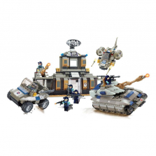 BRICTEK Desert Base with Tank