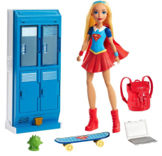 DC Comics Super Hero Girls Supergirl X-Ray Vision and Locker Playset
