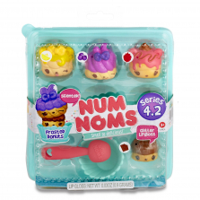 Num Noms Series 4.2 Frosted Donuts Starter Pack