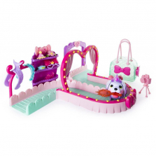 Chubby Puppies and Friends Fashion Runway Playset