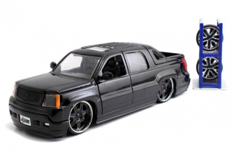 <br>1:24 Scale Just Trucks Diecast - 2002 Cadillac Escalade EXT