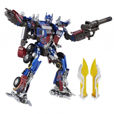 Transformers: Masterpiece Movie Series Action Figure - Optimus Prime MPM-4