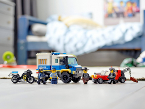 Lego Police Prisoner Transport 60276