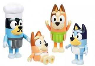 Игровой набор Bluey Блуи готовим вместе с эксклюзивным набором из 4 говорящих фигурок Bluey Семья Блуи и его друзья