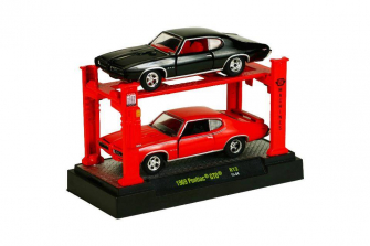 M2 Machines Auto Lift 2-Pack 1:64 Scale Diecast Car - 1969 Pontiac GTO Red and Black