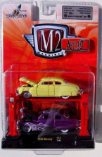 M2 Machines Auto Lift 1:64 Scale 2-Pack - 1949 Mercury